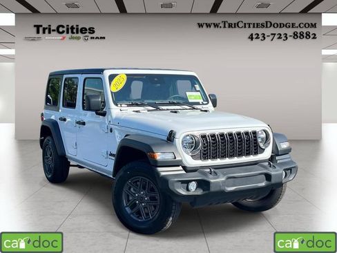 Certified 2025 Jeep Wrangler Unlimited Sport AWD/4WD image 1