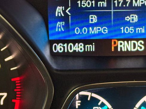 Used 2018 Ford Escape SE image 31