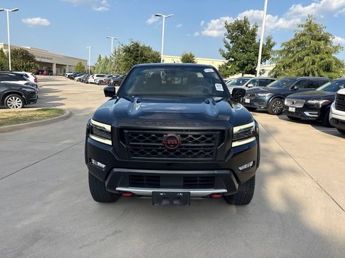 Used 2023 Nissan Frontier PRO-4X w/ Pro-4X Premium Package AWD/4WD image 2