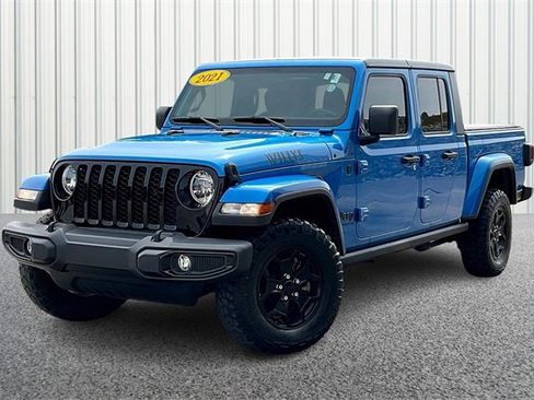 Used 2021 Jeep Gladiator Willys image 2
