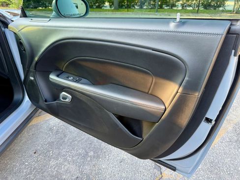 Used 2022 Dodge Challenger R/T w/ Plus Package image 32