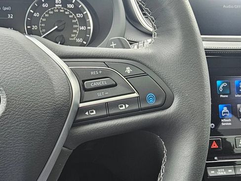 Used 2024 INFINITI QX50 Luxe AWD/4WD image 32