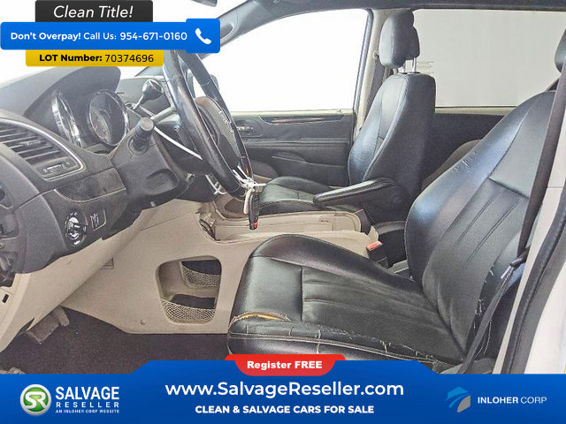 Used 2019 Dodge Grand Caravan SXT FWD image 9