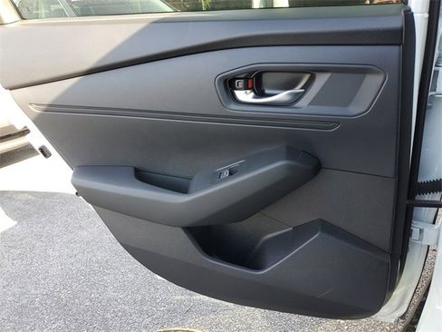 Used 2023 Honda Accord EX-L image 13