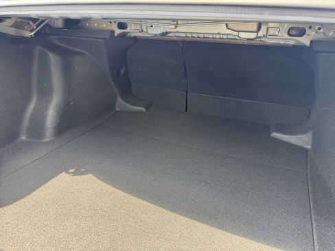 Used 2025 Toyota Corolla SE FWD image 20