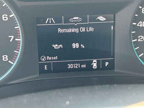 Used 2024 Chevrolet Malibu LT FWD image 12