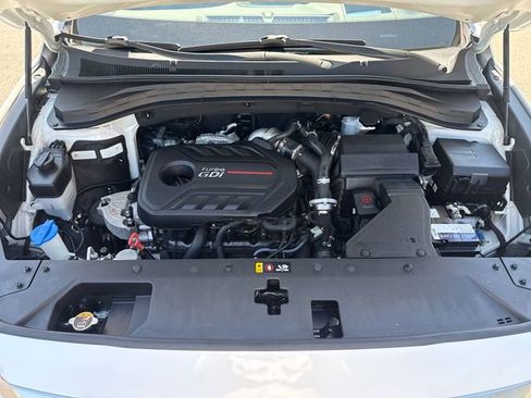 Used 2019 Hyundai Santa Fe AWD image 22