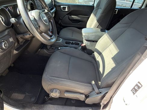 Used 2023 Jeep Wrangler Unlimited Sport AWD/4WD image 16