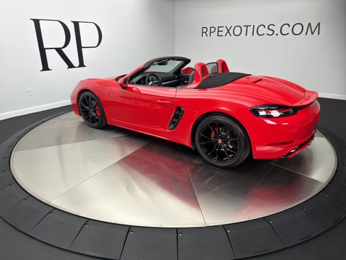 Used 2023 Porsche 718 Boxster S RWD image 6