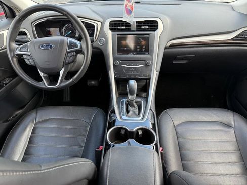 Used 2015 Ford Fusion SE w/ Equipment Group 202A image 14