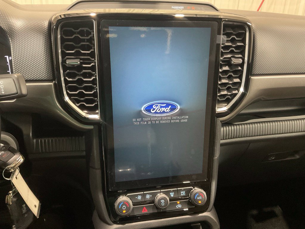New 2026 Ford Ranger XLT w/ Equipment Group 301A High AWD/4WD image 15