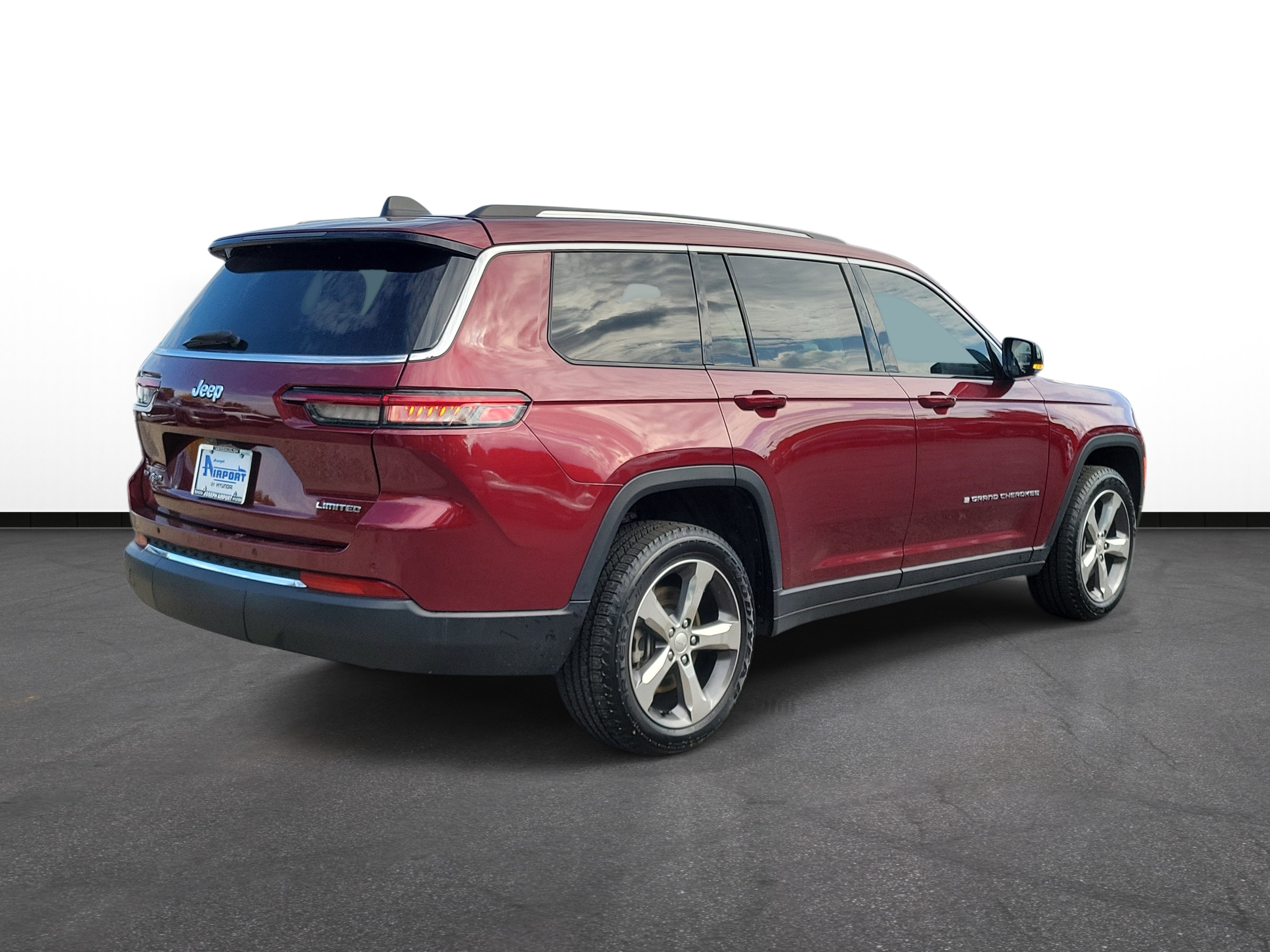 Used 2021 Jeep Grand Cherokee L Limited AWD/4WD image 4