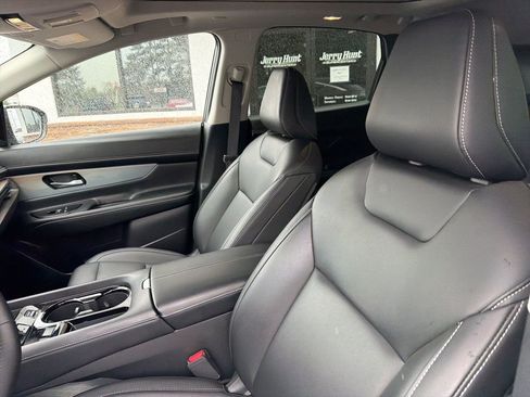 Used 2025 Nissan Murano SL image 3