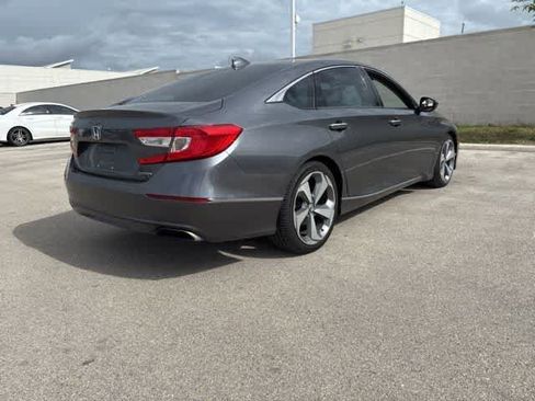 Used 2018 Honda Accord Touring image 5