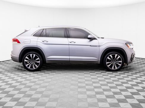 Used 2023 Volkswagen Atlas Cross Sport SEL Premium R-Line image 6