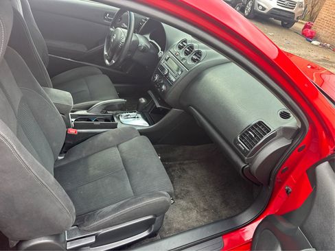 Used 2012 Nissan Altima 2.5 S FWD image 24