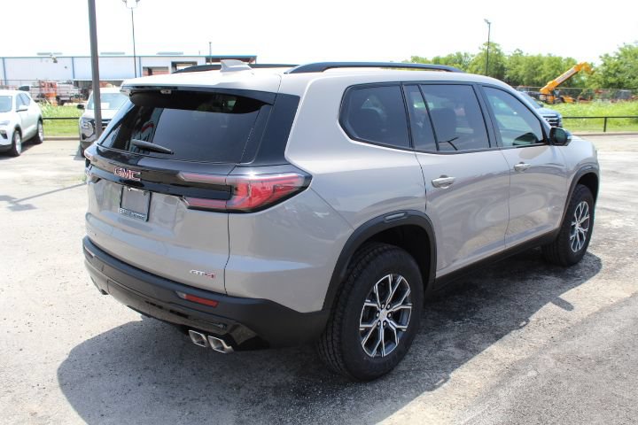 New 2026 GMC Acadia AT4 w/ Luxury Package AWD/4WD image 5
