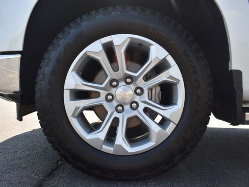 Used 2023 Chevrolet Silverado 1500 LTZ w/ Technology Package image 17