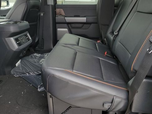 New 2025 Ford F350 Lariat w/ Lariat Ultimate Package image 10