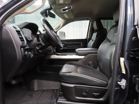 Used 2022 RAM 2500 Laramie image 9