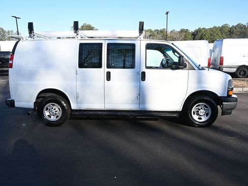 Used 2020 Chevrolet Express 2500 Work Van w/ Driver Convenience Package image 23