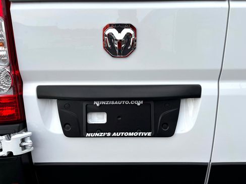 Used 2024 RAM ProMaster 2500 w/ Quick Order Package 22G SLT image 29