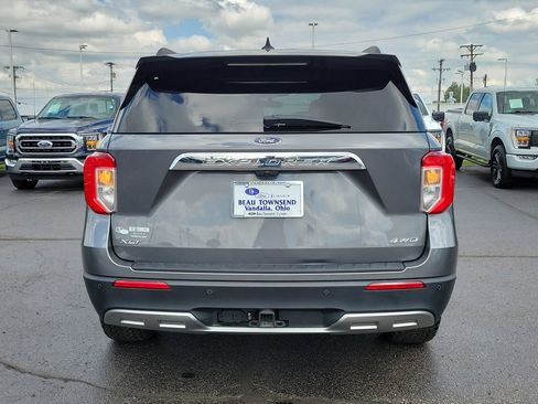 Certified 2023 Ford Explorer XLT w/ Equipment Group 202A AWD/4WD image 5