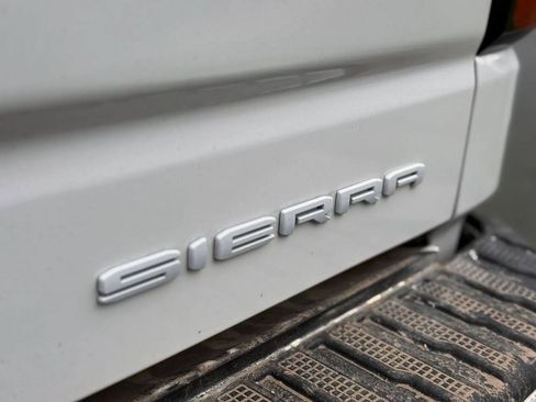 Used 2019 GMC Sierra 1500 Denali w/ Denali Ultimate Package AWD/4WD image 18