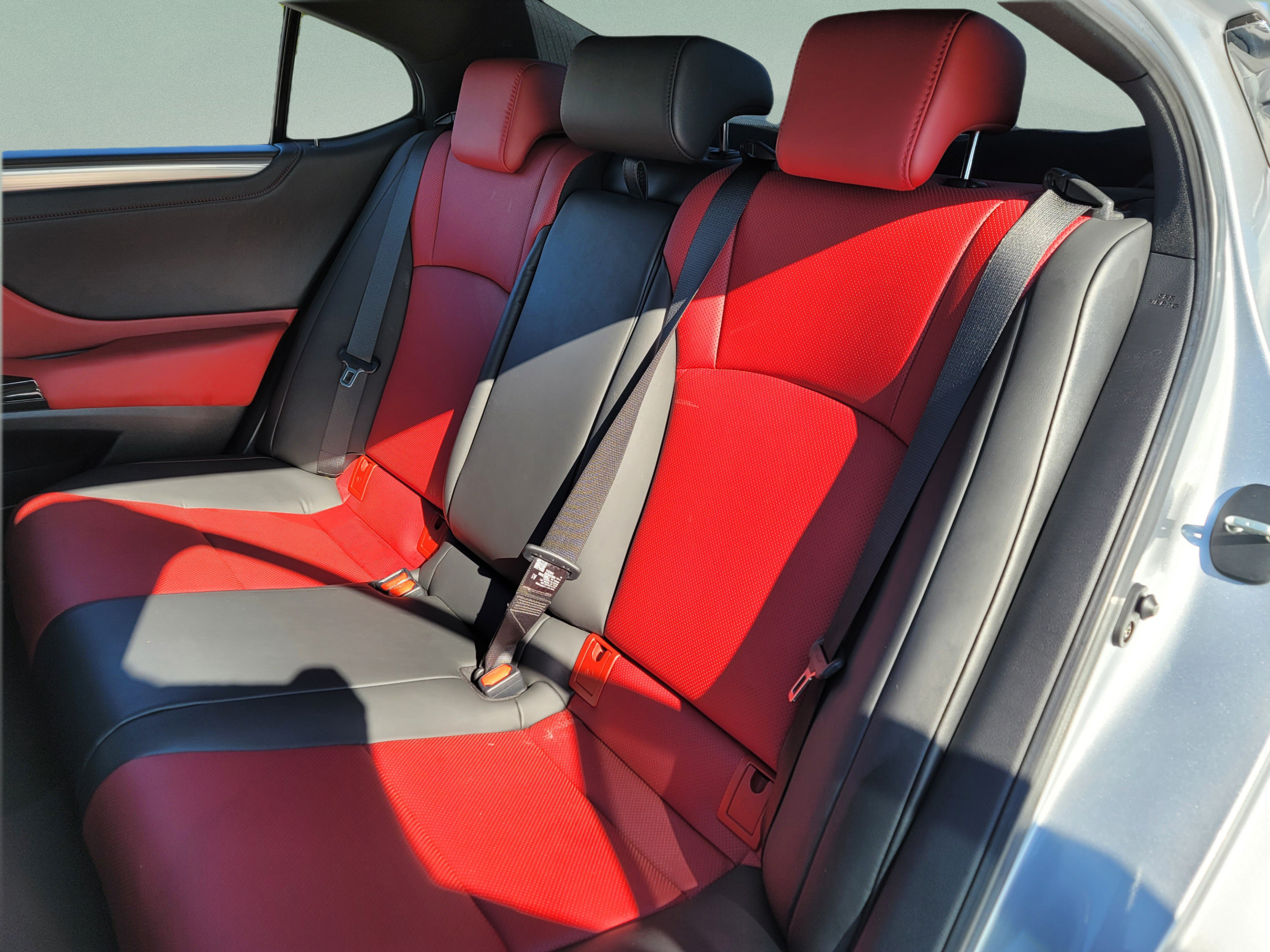 Used 2025 Lexus ES 350 F Sport w/ Accessory Package (Z2) FWD image 20