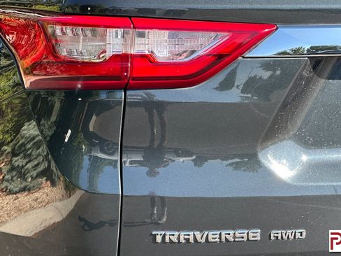 Used 2019 Chevrolet Traverse Premier image 35