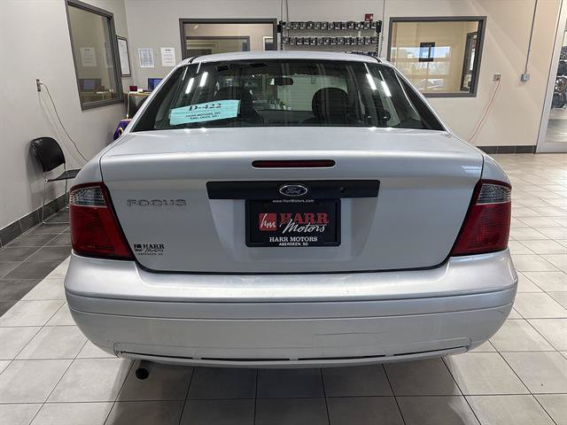Used 2007 Ford Focus S FWD image 3