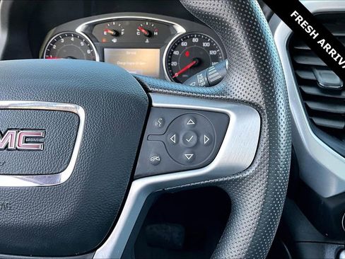 Used 2023 GMC Acadia SLE w/ Driver Convenience Package image 12