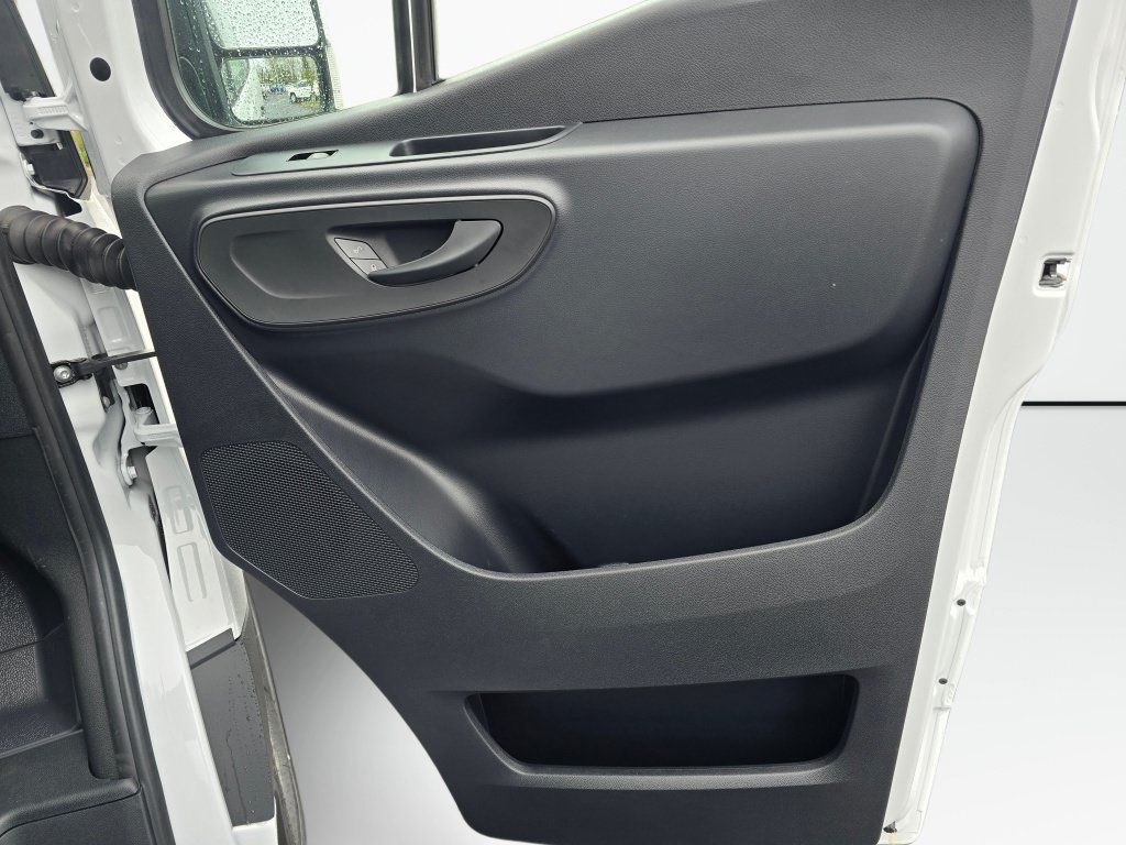 New 2026 Mercedes-Benz Sprinter 2500 image 21