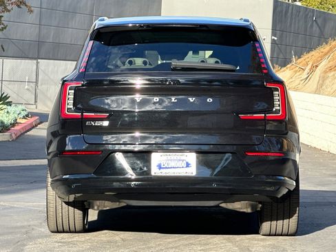 Used 2025 Volvo EX90 Ultra image 6