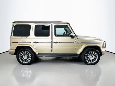 Used 2023 Mercedes-Benz G 550 image 8