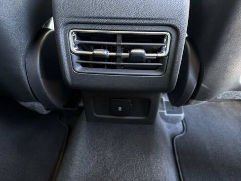 New 2026 Lincoln Corsair Premiere FWD image 22