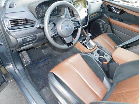 Used 2025 Subaru Forester Touring image 16