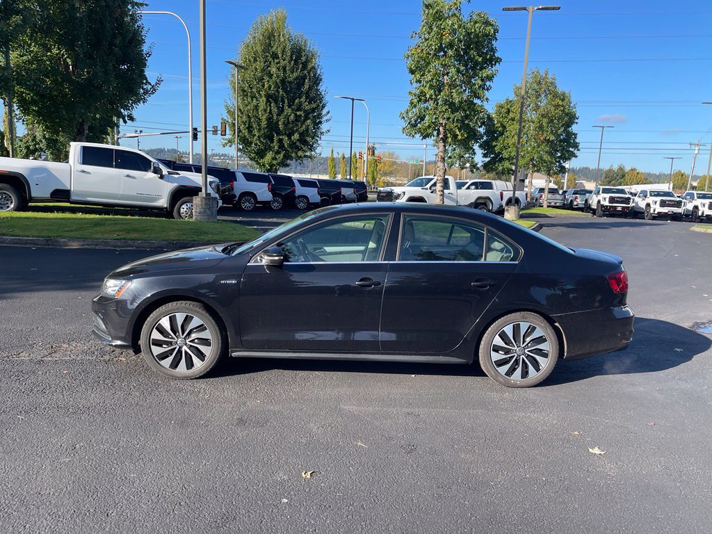 Used 2015 Volkswagen Jetta SEL Premium FWD image 2