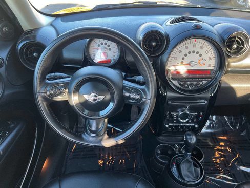 Used 2014 MINI Cooper Countryman image 30