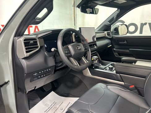 Used 2026 Toyota Sequoia 4WD image 24