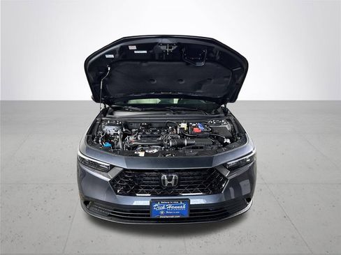Used 2025 Honda Accord SE image 22