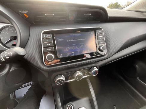 Certified 2025 Nissan Kicks Play S image 35