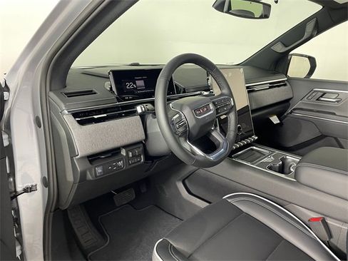 New 2026 GMC Sierra EV Elevation image 3