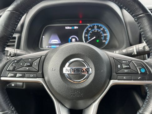 Used 2018 Nissan Leaf SL w/ SL Technology Package image 35