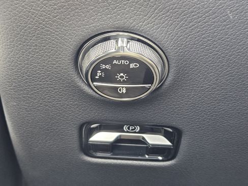 New 2026 Mercedes-Benz GLC 43 AMG AMG 43 image 21