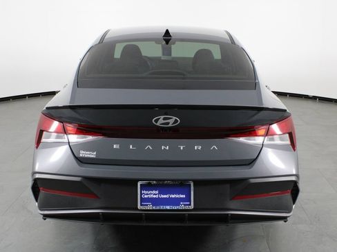 Certified 2025 Hyundai Elantra Sport FWD image 11