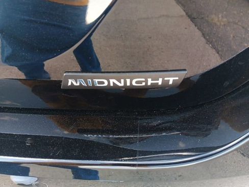 New 2025 Nissan Sentra SR w/ Midnight Edition image 30