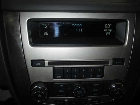 Used 2010 Ford Fusion Hybrid FWD image 22