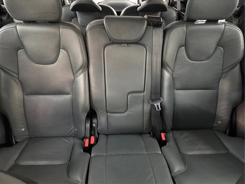 Used 2020 Volvo XC90 T6 Momentum AWD/4WD image 20