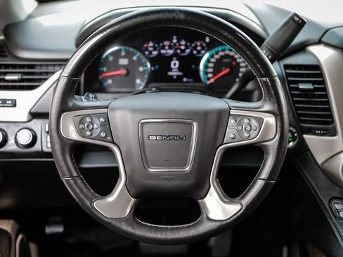 Used 2017 GMC Yukon XL Denali w/ Open Road Package AWD/4WD image 32